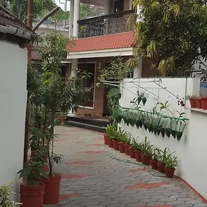Birds Nest , Kochi Inde